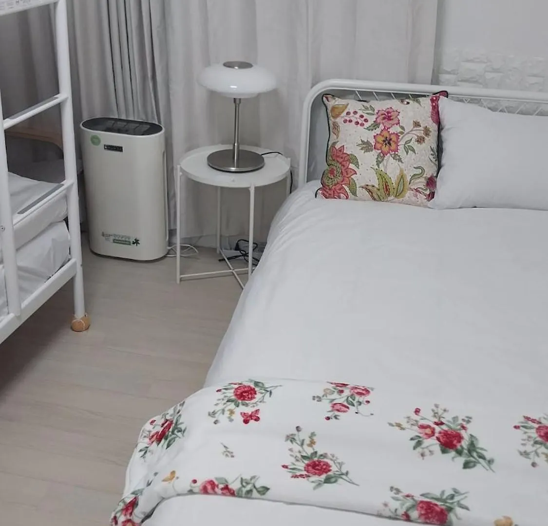 بيت ضيافة فندق Orange House سيول كوريا الجنوبية